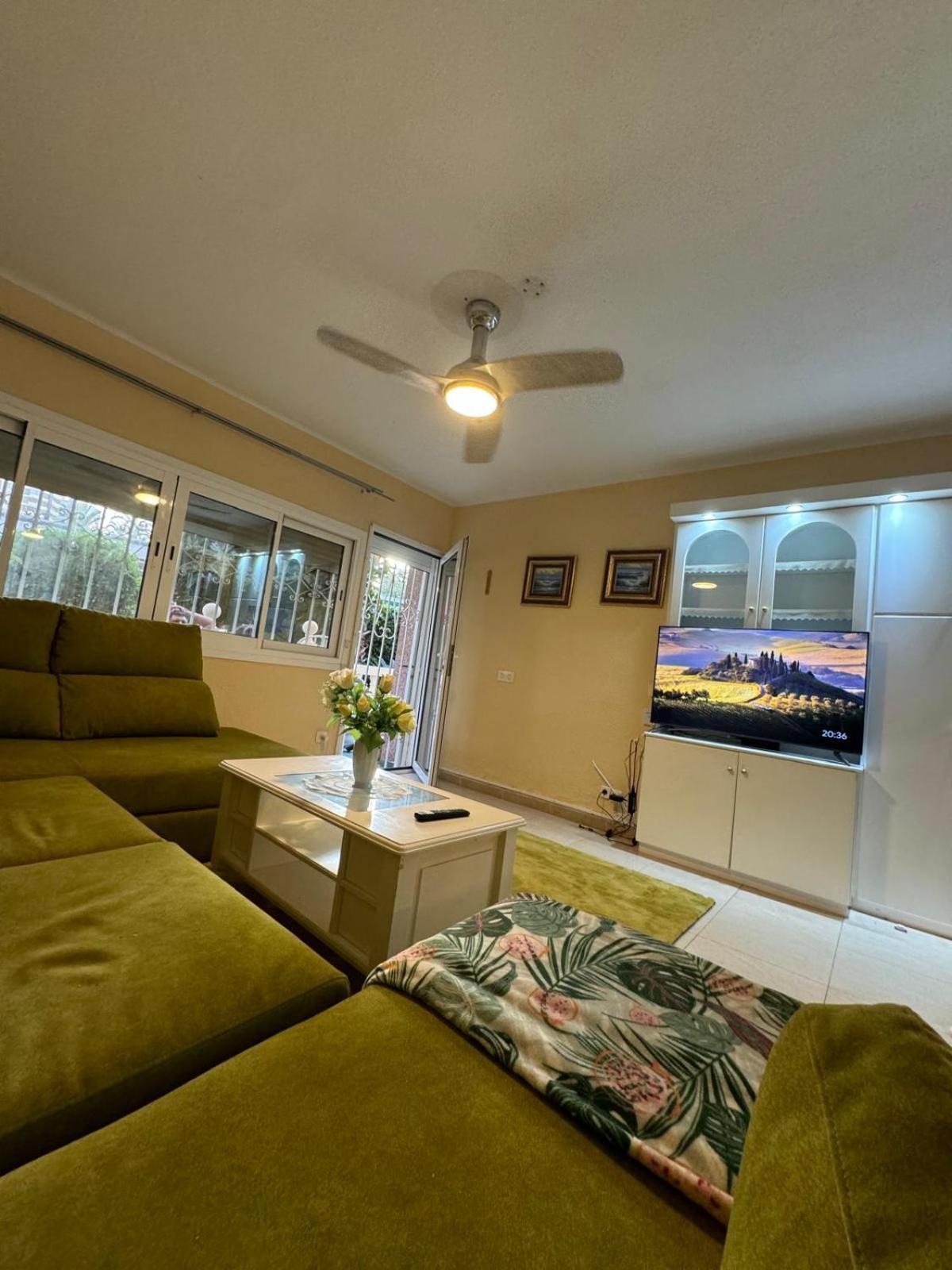 Super Terrace Levante Front Line Apartment Los Ranchos Self Check-In, Free Parking بينايدورم المظهر الخارجي الصورة