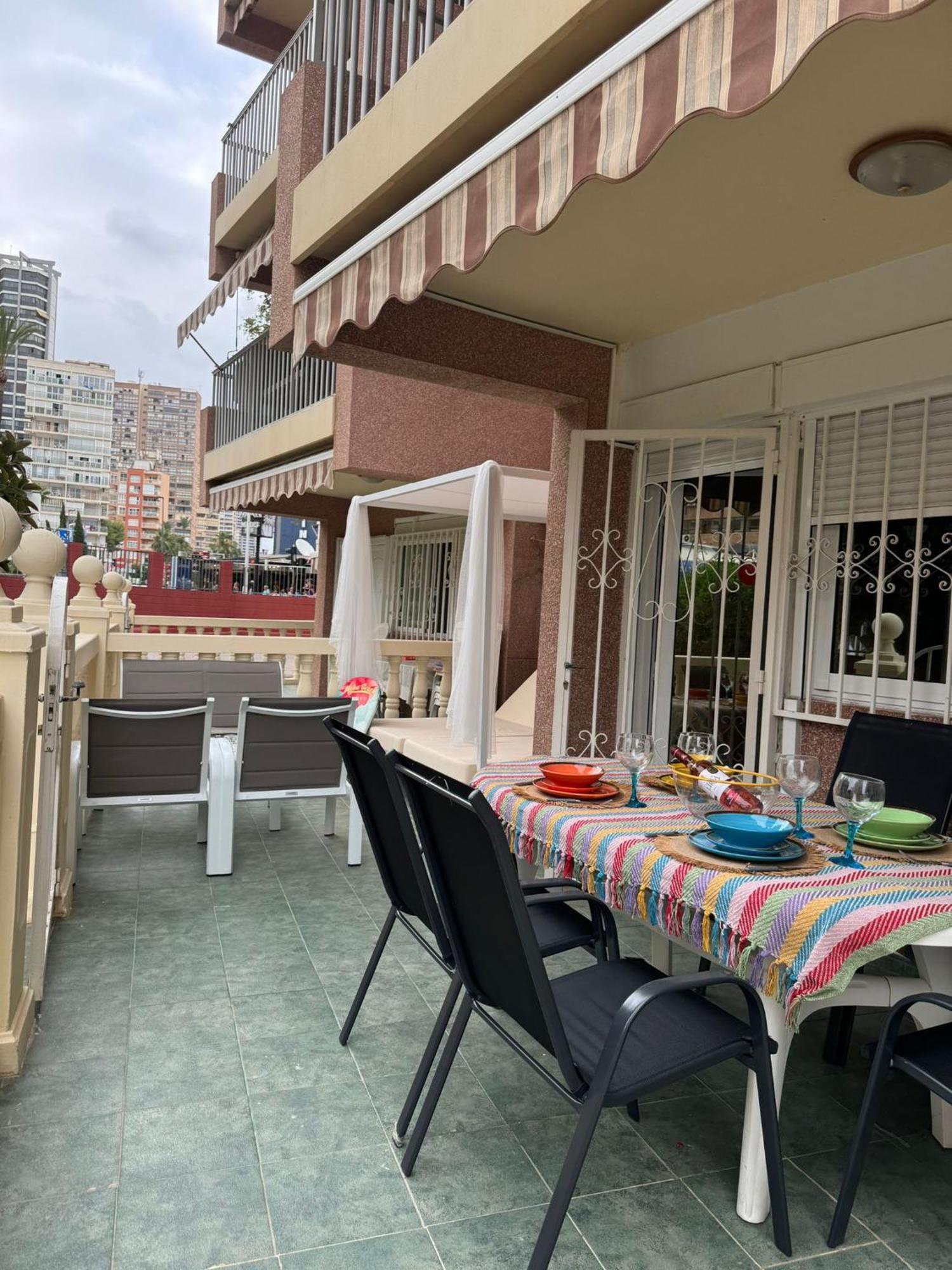Super Terrace Levante Front Line Apartment Los Ranchos Self Check-In, Free Parking بينايدورم المظهر الخارجي الصورة